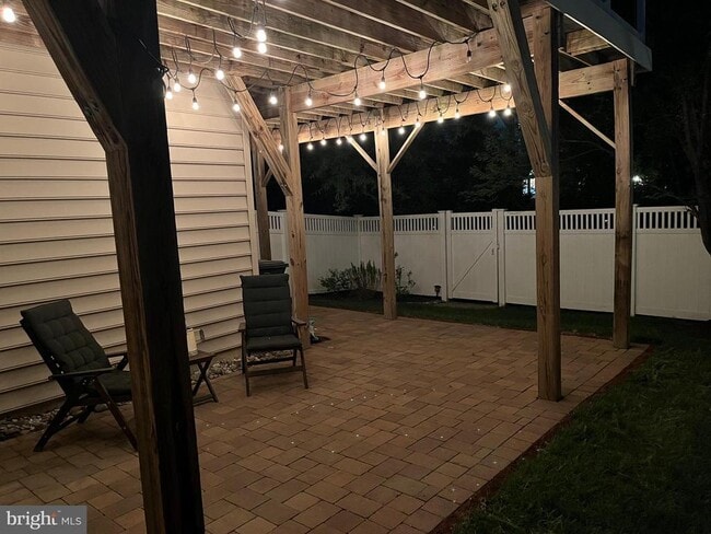 Building Photo - 4512 Grazing Way