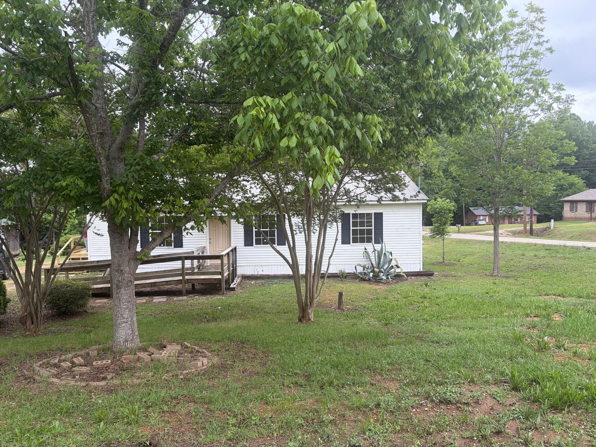 Building Photo - 271 Wilcox St