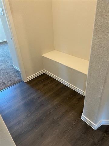 Building Photo - 1320 Villalonga Dr