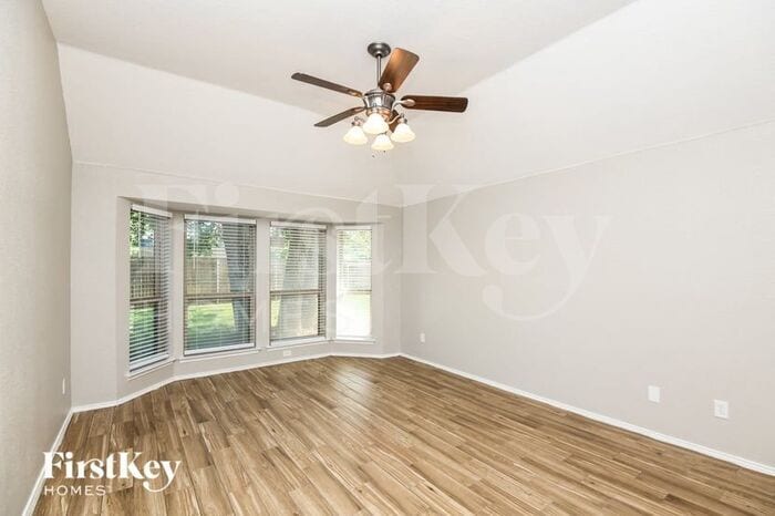 Building Photo - 536 Harbor Crest Rd