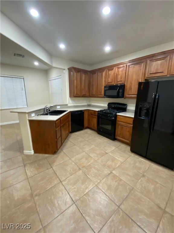 Building Photo - 8569 Calomeria Ct