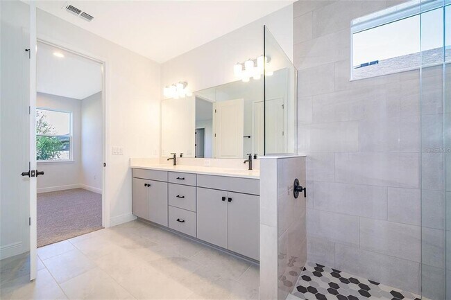 Building Photo - 4687 Cragmere Lp