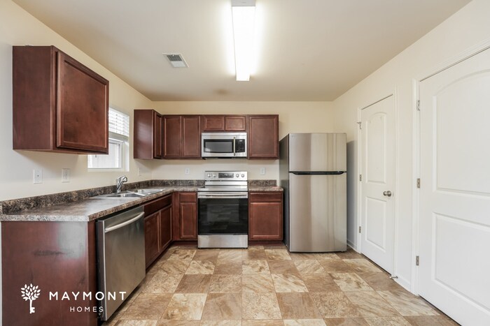 Building Photo - 765 Dove Tree Ln