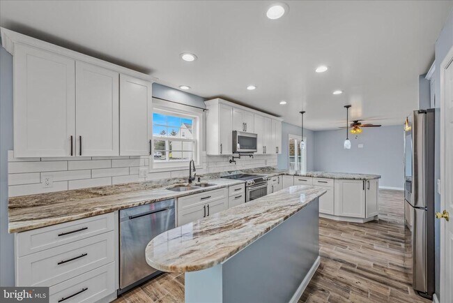 Building Photo - 448 Thayers Gull Dr