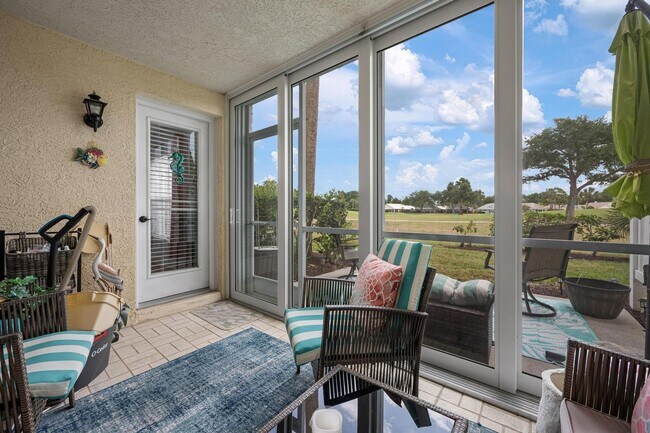 Building Photo - GORGEOUS 2 BEDROOM, 2 BATHROOM 1ST FLOOR CONDO LOCATED IN THE HIGHLY SOUGHT AFTER TENTH FAIRWAY A...
