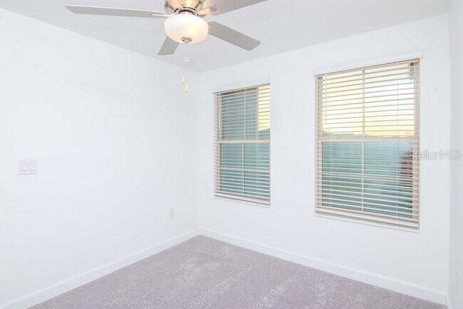 Building Photo - 3172 Bryant Park Dr