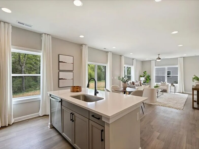 Building Photo - 9416 Lawing School Rd