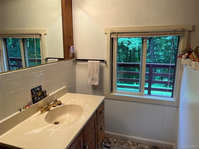 Building Photo - 85 Paulding Dr