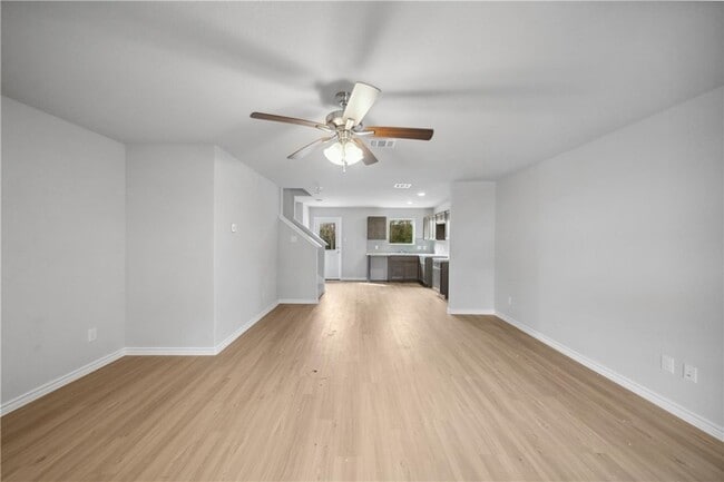 Building Photo - 515 16th St