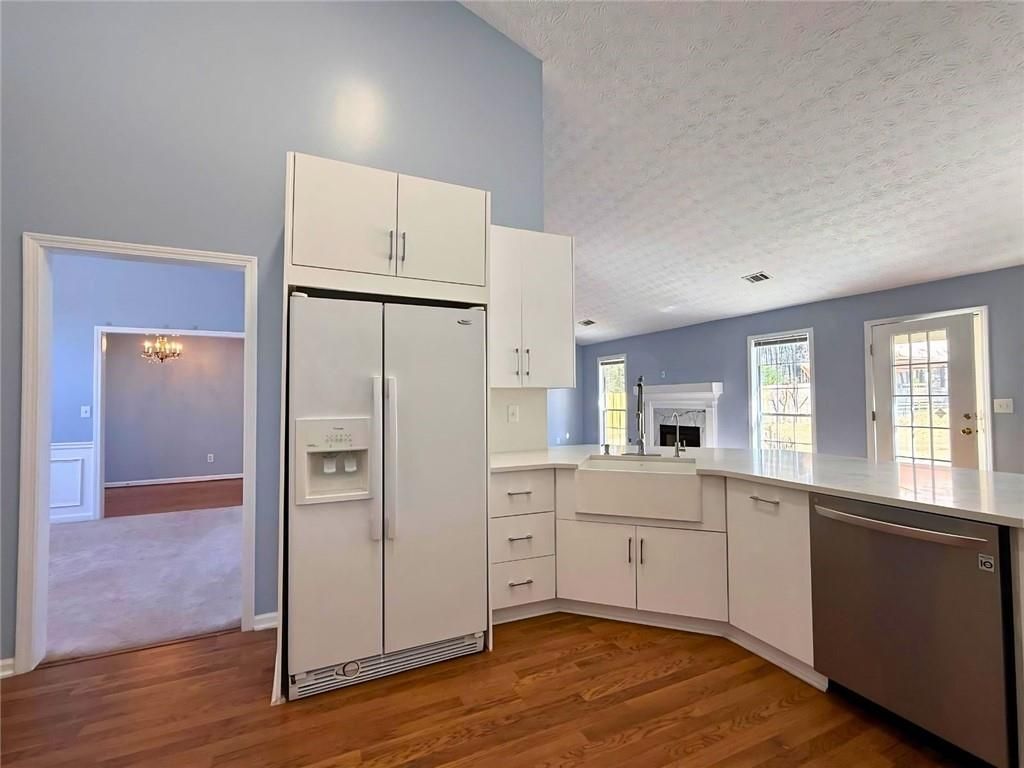 Building Photo - 2029 Manor Oak Ln NE