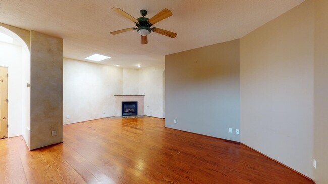 Building Photo - 12609 Sandia Ridge Pl NE