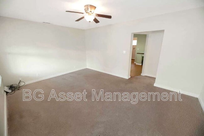 Building Photo - 760 Alhambra Rd