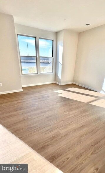 Building Photo - 3511 St Robin Ln