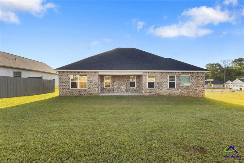 Building Photo - 100 Sig Ct