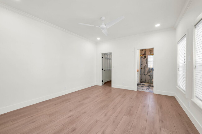 Building Photo - 5900 Michaux St
