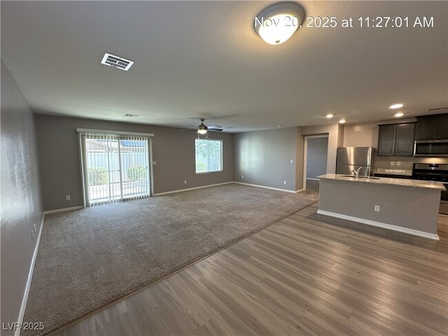 Building Photo - 4924 Eterno St