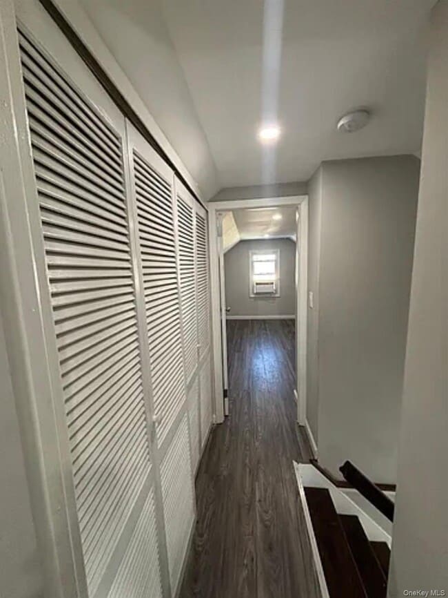 Building Photo - 26 Adams St