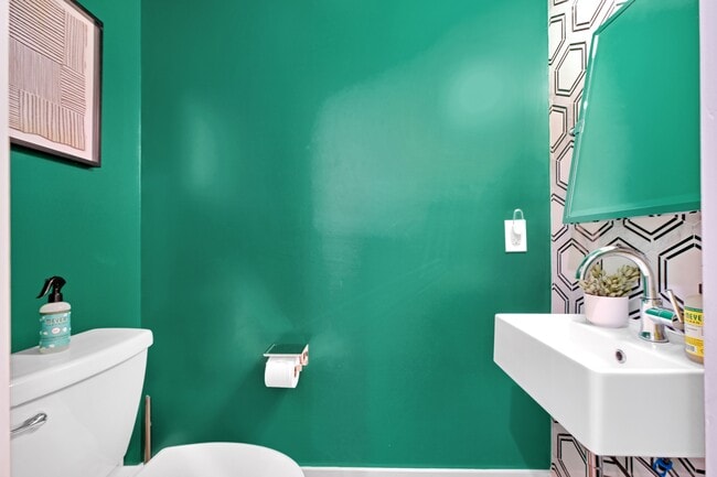 Building Photo - 1419 Upshur St NW