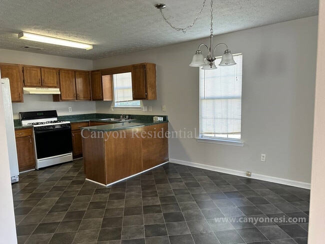 Building Photo - 4543 Latchwood Dr