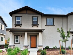 Building Photo - 3049 Pruett Dr