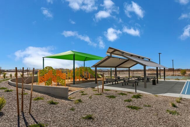 Building Photo - 18085 W Lupine Ave