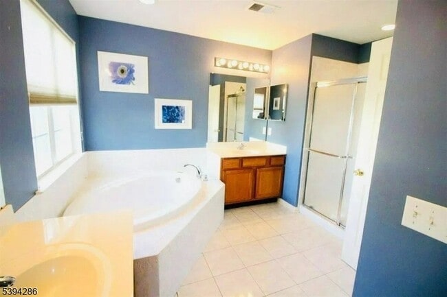 Building Photo - 14 Elco Ct