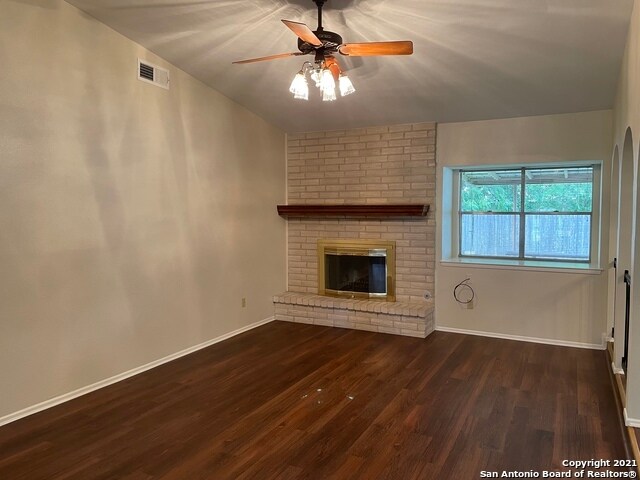 Building Photo - 5314 Peppermint Ln