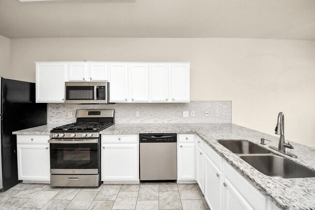 Building Photo - 19439 Juniper Vale Cir