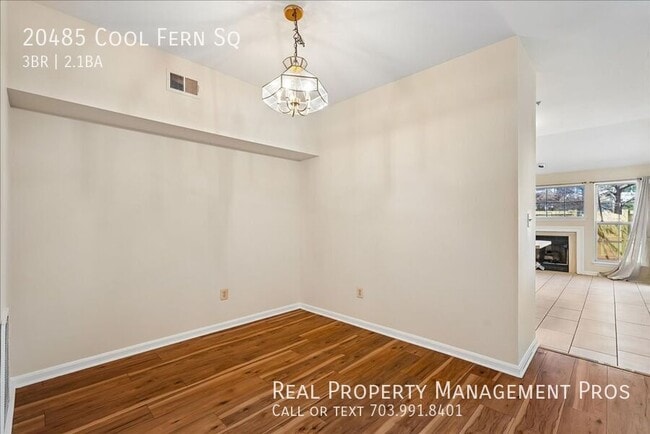 Building Photo - 20485 Cool Fern Square