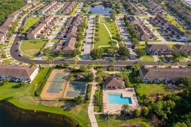 Building Photo - 10733 Savannah Landing Cir
