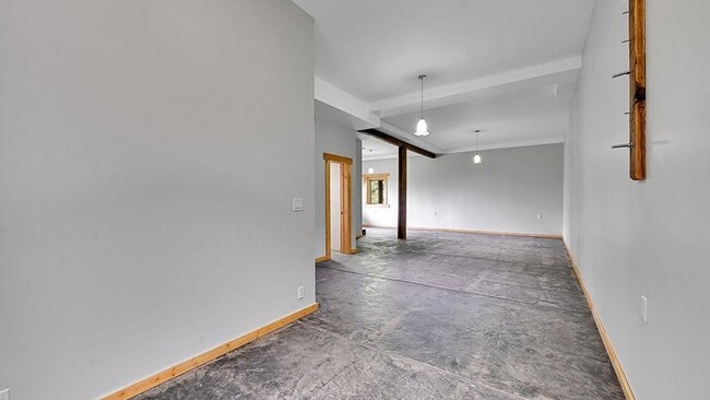 Building Photo - 5096 Crystal Park Rd