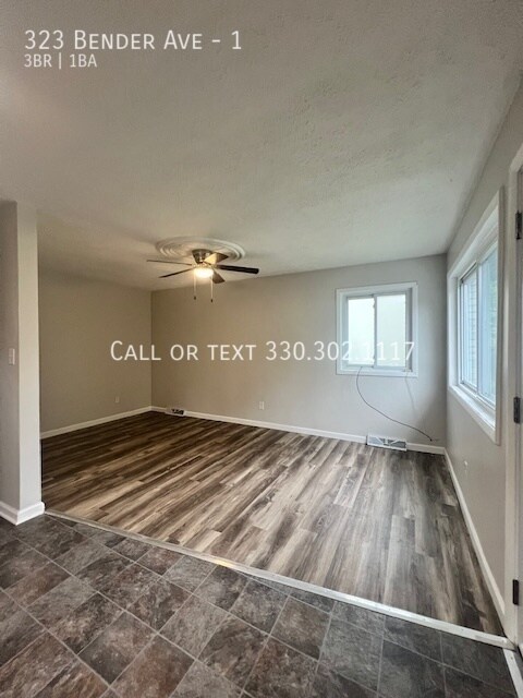 Building Photo - Completely remodeled upper level apartment...
