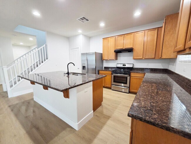 Building Photo - 5479 Bristol Grove Ln