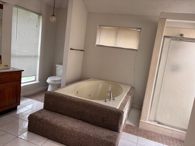 Building Photo - 3303 Westwick Dr