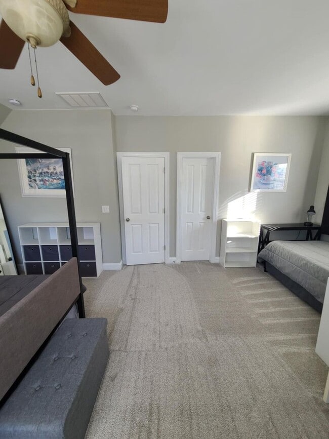 Building Photo - Welcome Home to Comfort and Style in North Charleston, SC!