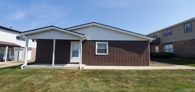 Lovely Mokena 3br/1br Ranch Style Townho... - Lovely Mokena  3br/1br  Ranch Style Townho...