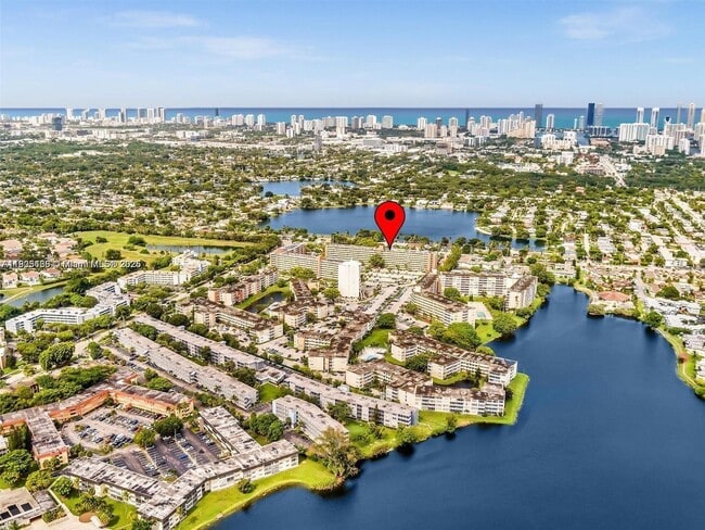 Primary Photo - 1780 NE 191st St