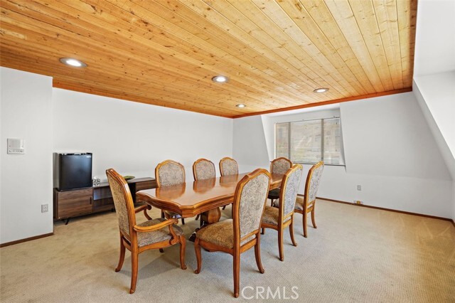 Building Photo - 751 Bolsana Dr