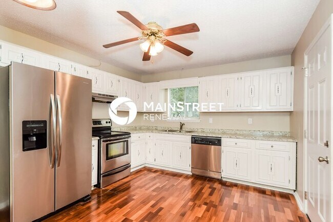 Building Photo - 3 Bedroom Pet-Friendly Home in Pleasant Gr...