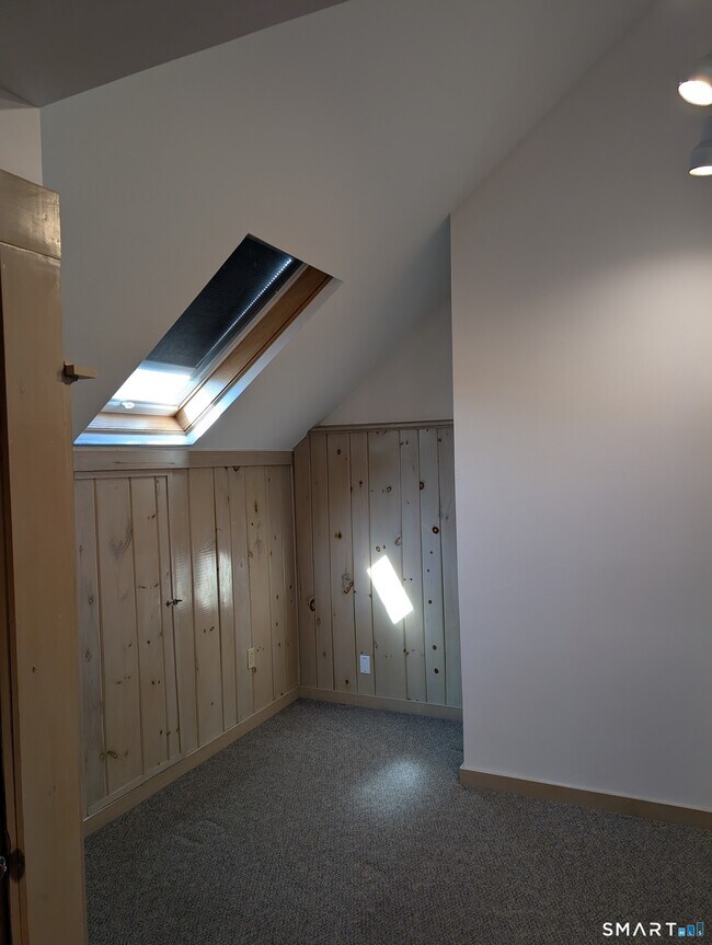 Building Photo - 50 Bretton Rd