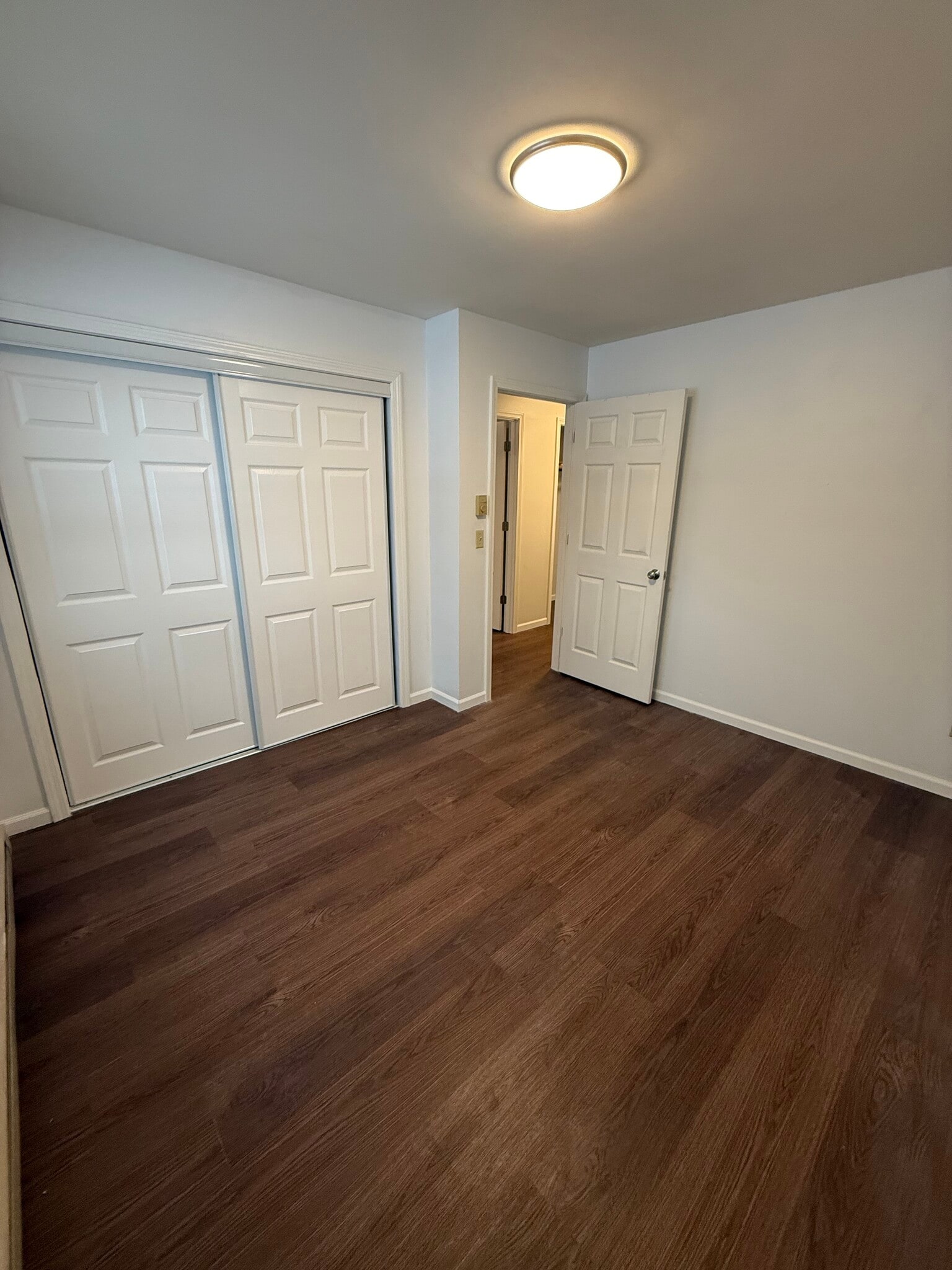 Building Photo - 261 Main St