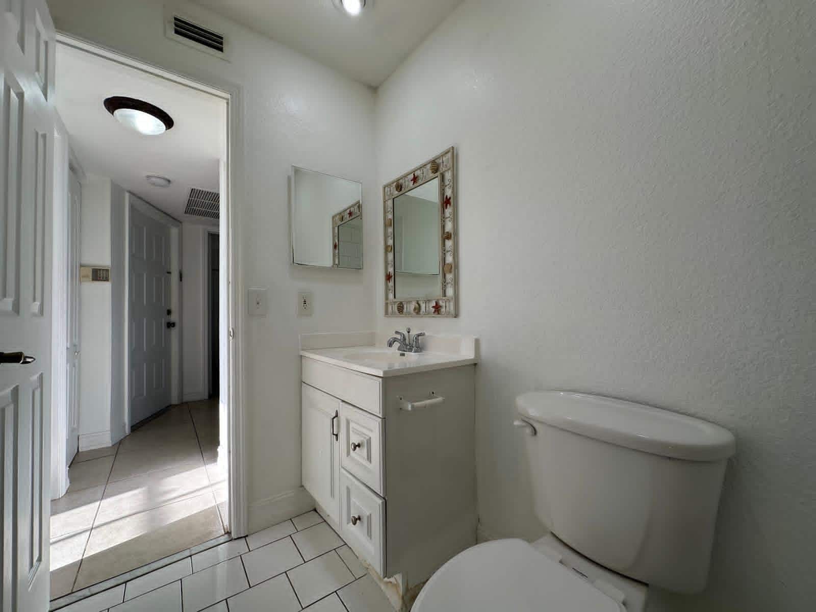 Building Photo - 1533 S Liberty Ave