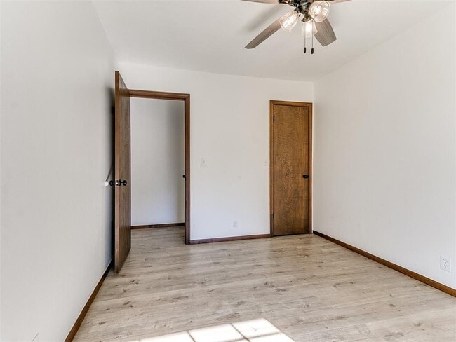 Building Photo - 103 Clador Dr