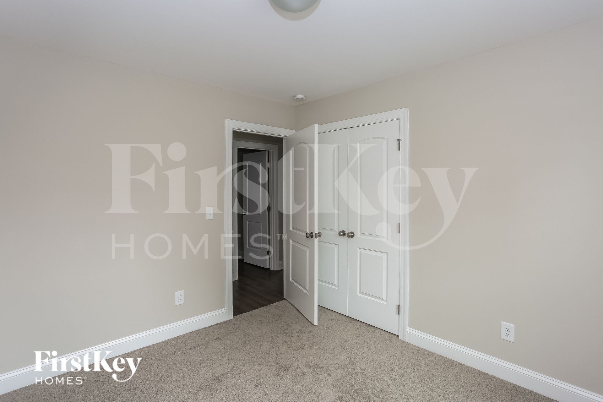 Building Photo - 2061 Samantha Dr