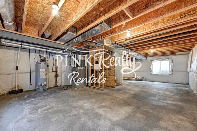 Building Photo - 10832 Yuba Dr