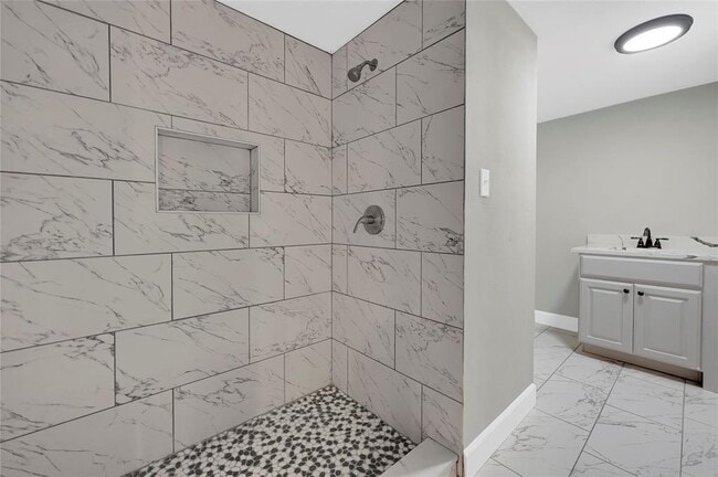 Building Photo - 1261 Camilla Lake Rd