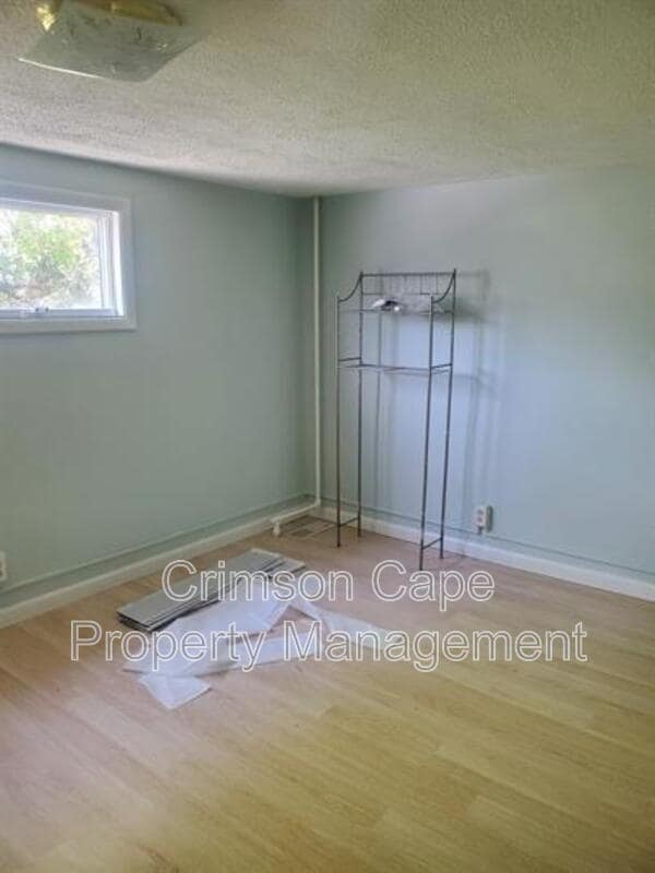 Building Photo - 108 Grove St