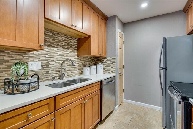 Building Photo - Mesa Village 2 Bedroom 1 Bathroom