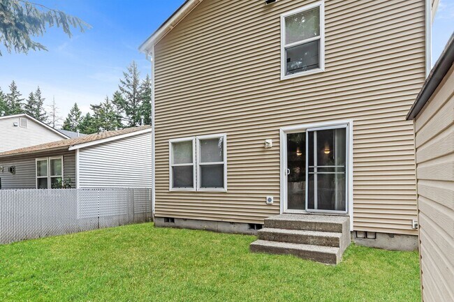 Building Photo - 6805 Jericho Ln SW