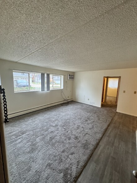 Building Photo - 535 Jefferson St SE